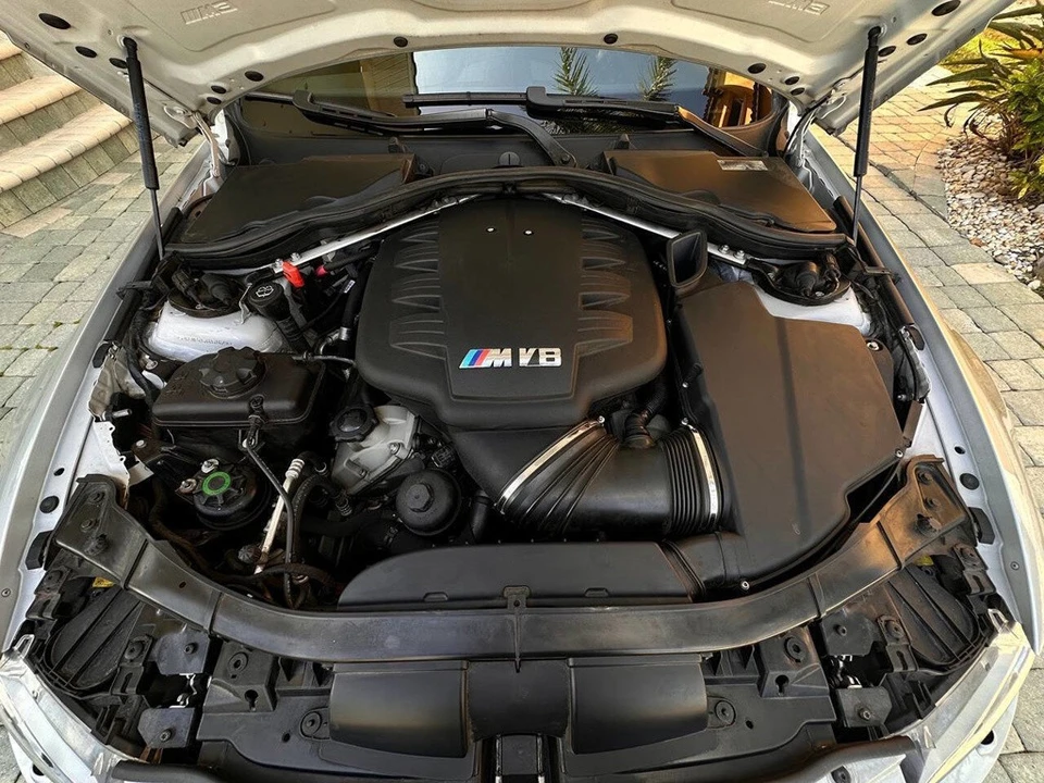 2008 BMW E93 M3 Convertible - Image 10 of 24