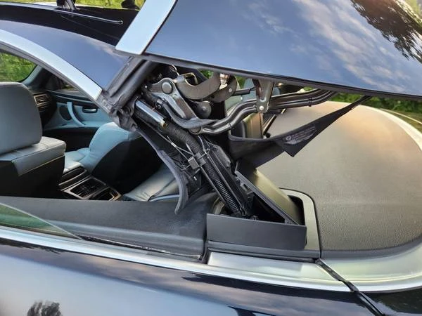 2008 BMW E93 M3 Convertible - Image 11 of 21