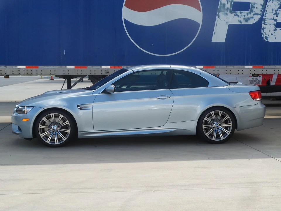 2008 BMW E93 M3 Convertible - Image 9 of 31