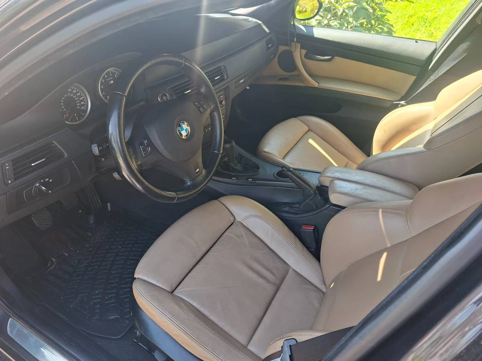 2008 BMW E90 M3 Sedan - Image 10 of 19