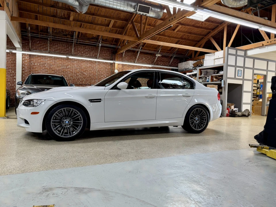 2008 BMW E90 M3 Sedan - Image 13 of 31