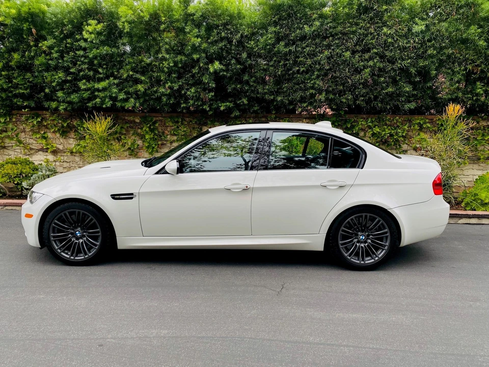 2008 BMW E90 M3 Sedan - Image 10 of 31
