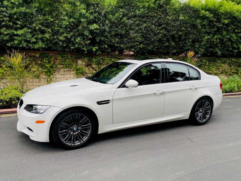 2008 BMW E90 M3 Sedan - Image 9 of 31