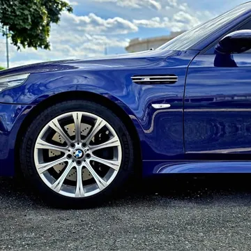 2008 BMW M5 Sedan 4D