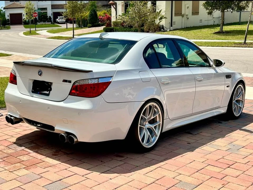 2008 BMW E60 M5 - Image 2 of 8