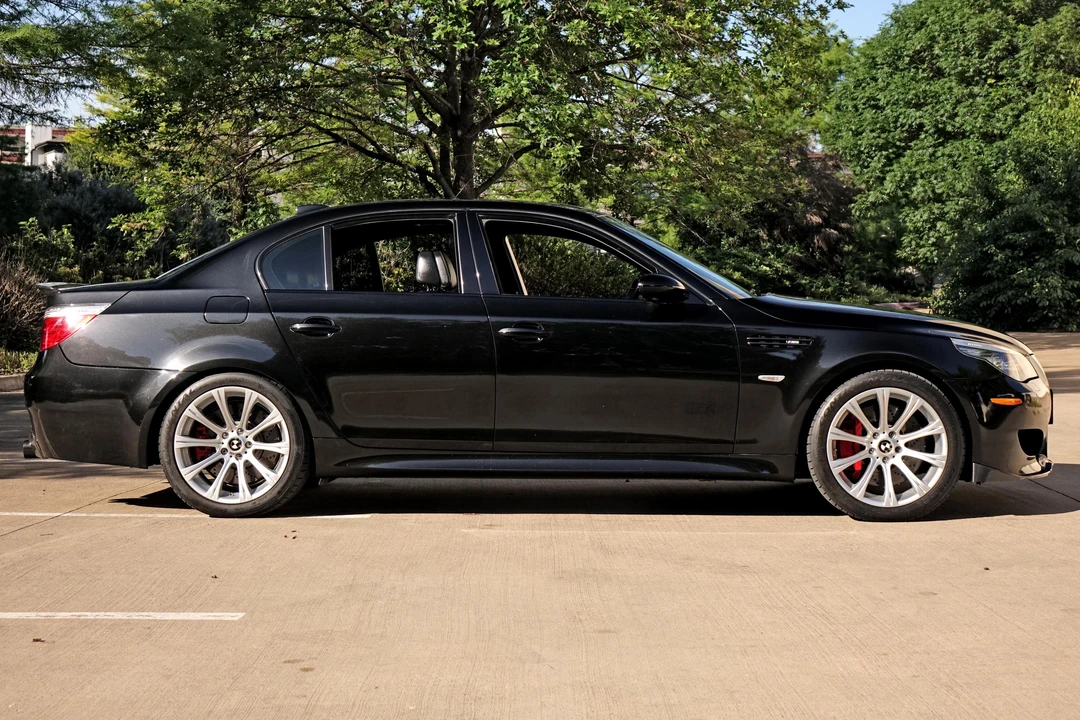 2008 BMW E60 M5 - Image 2 of 3