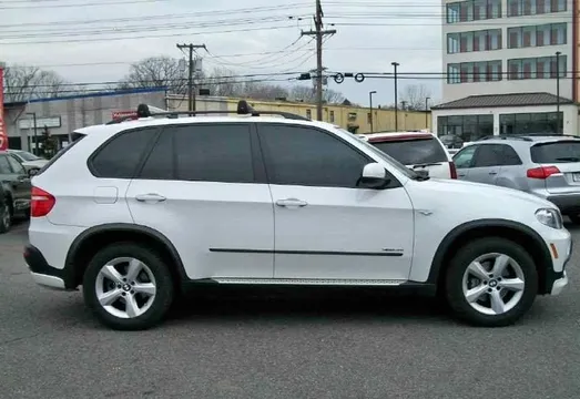 2008 BMW X5 3.0i Sport Utility 4D