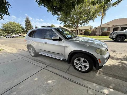 2008 BMW X5 4.8i Sport Utility 4D