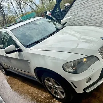 2008 BMW X5 4.8i