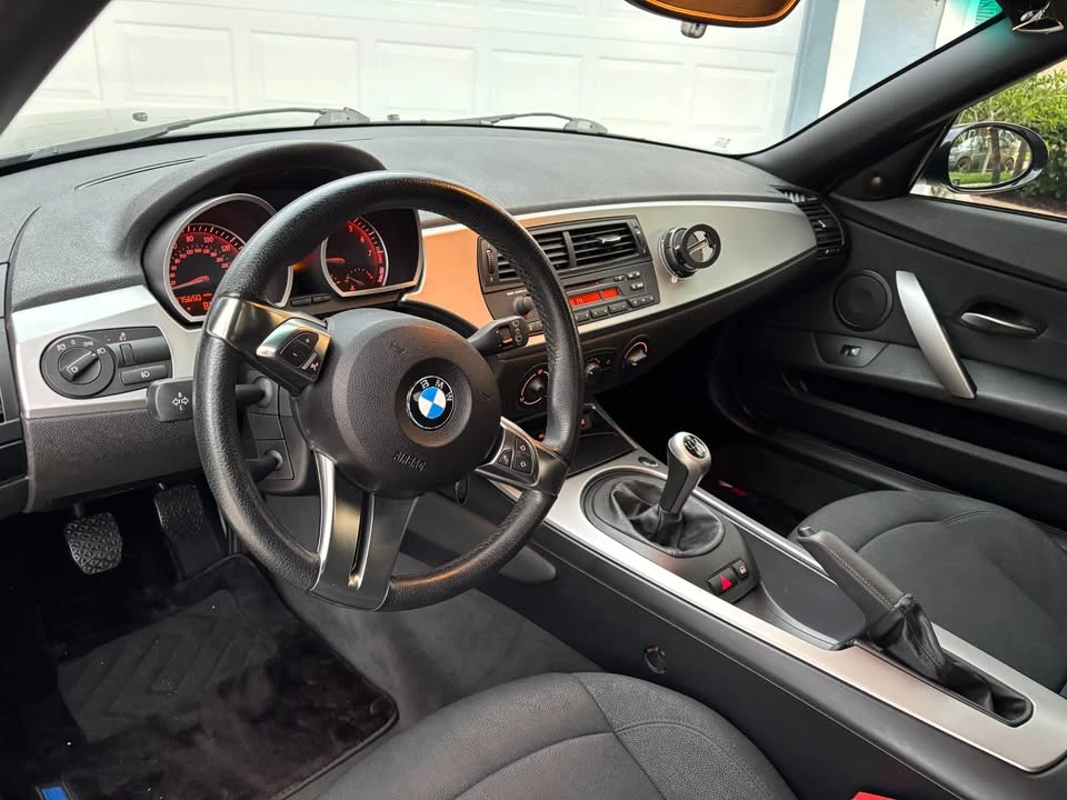 2008 BMW Z3 - Image 8 of 20