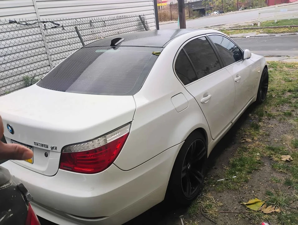 2008 BMW iX - Image 2 of 12
