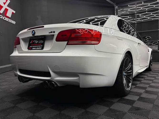 2008 BMW M3 - Image 2 of 4
