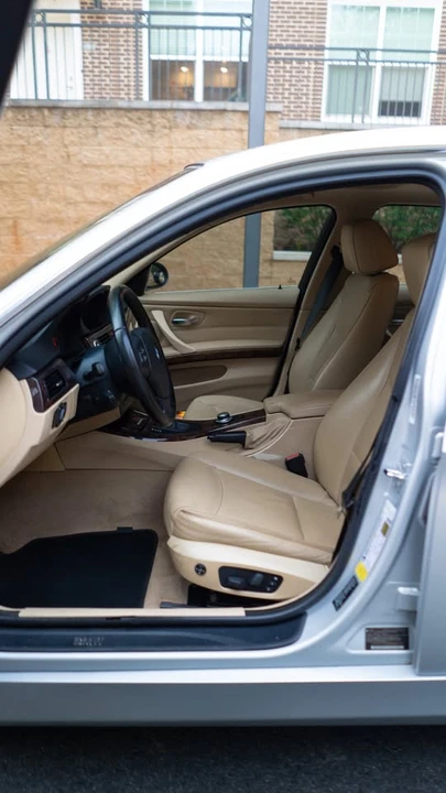 2008 BMW E90 335i Sedan - Image 10 of 18