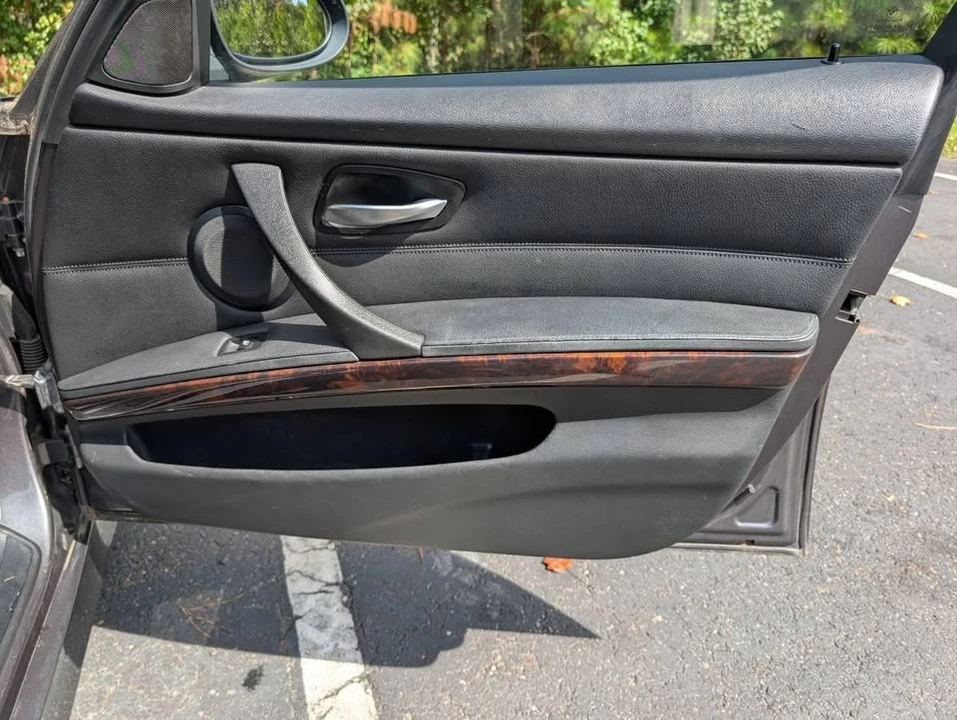 2008 BMW E90 3 Series Sedan - Image 16 of 18
