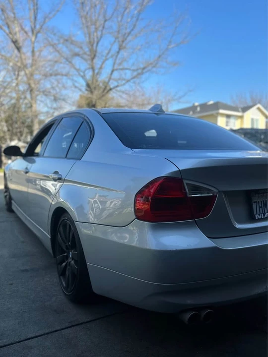 2008 BMW E90 3 Series Sedan - Image 5 of 8
