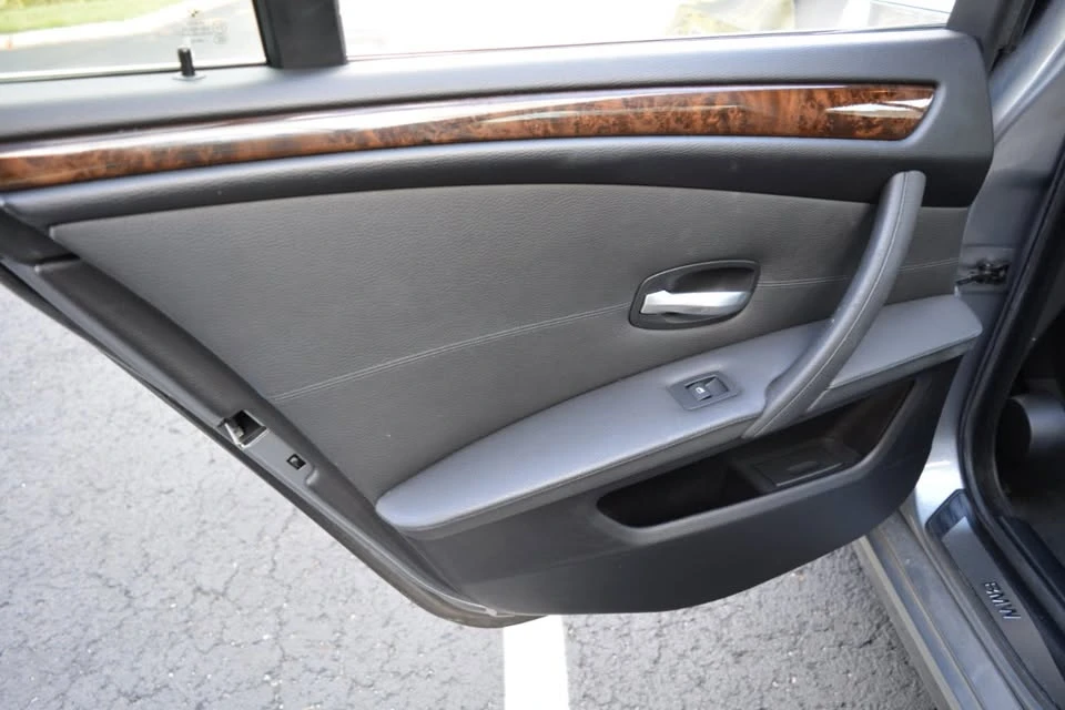 2008 BMW E60 5 Series Sedan - Image 10 of 20