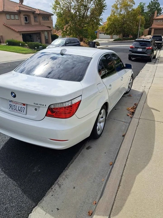 2008 BMW E60 5 Series Sedan - Image 5 of 8