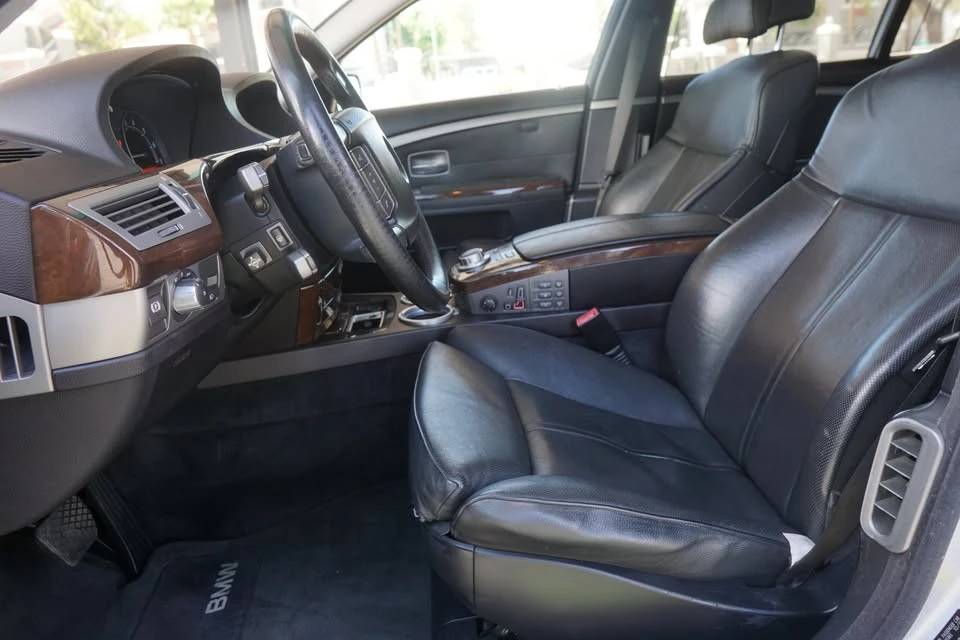 2008 BMW E65/E66 7 Series - Image 9 of 17