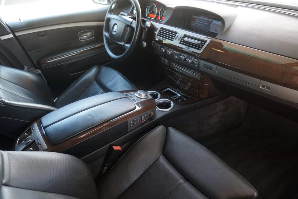 2008 BMW E65/E66 750i & 760i Sedan - Image 14 of 18
