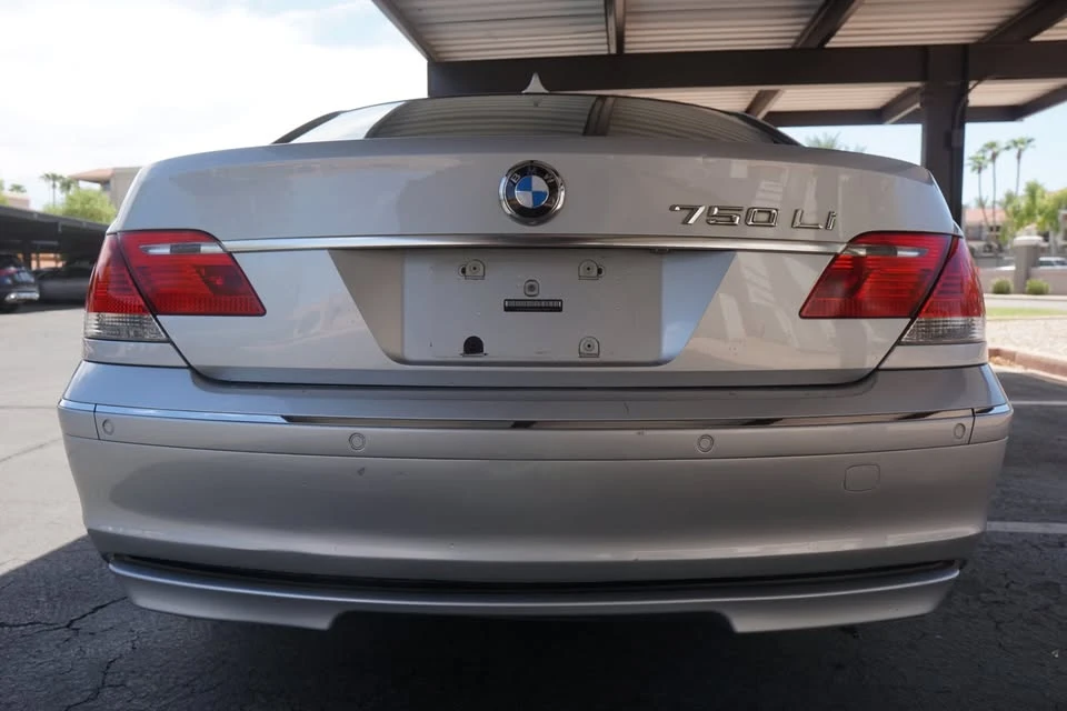 2008 BMW E65/E66 750i & 760i Sedan - Image 9 of 18