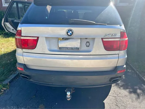 2008 BMW X5 4.8is