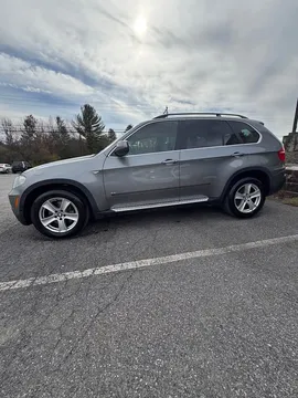 2008 BMW X5 4.8is