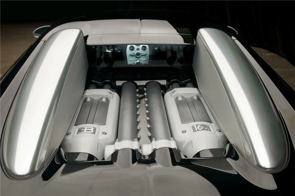 2008 Bugatti Veyron - Image 3 of 5