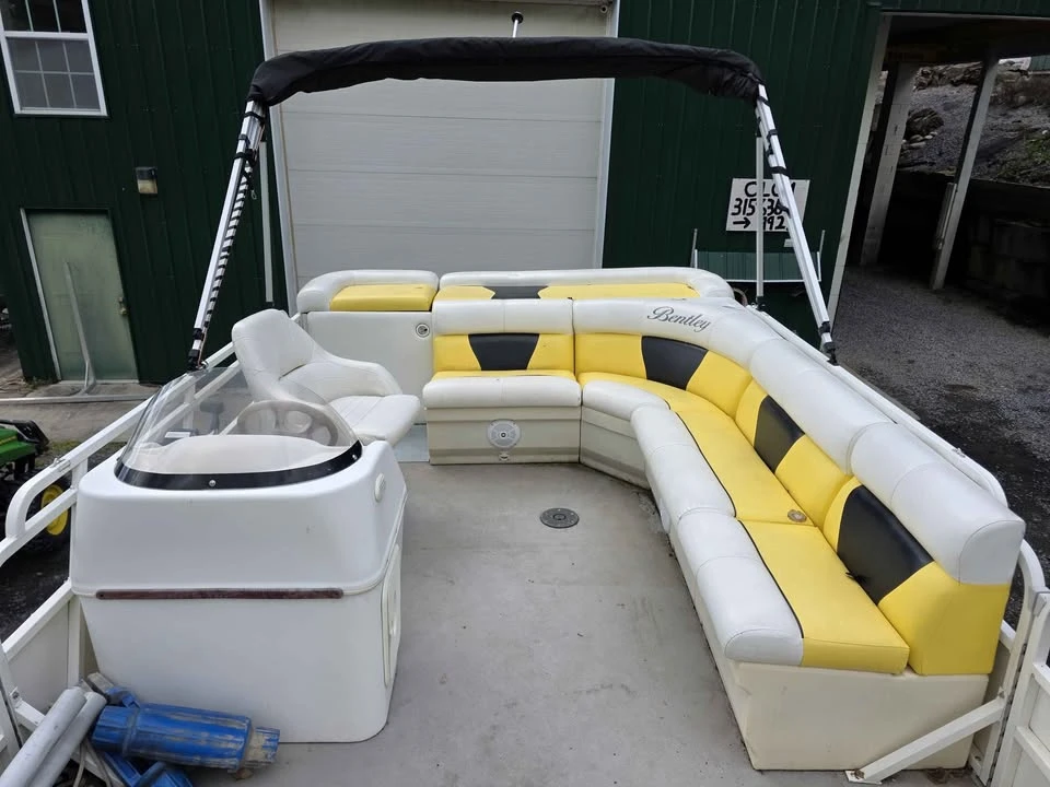 2008 Bentley - Image 15 of 16