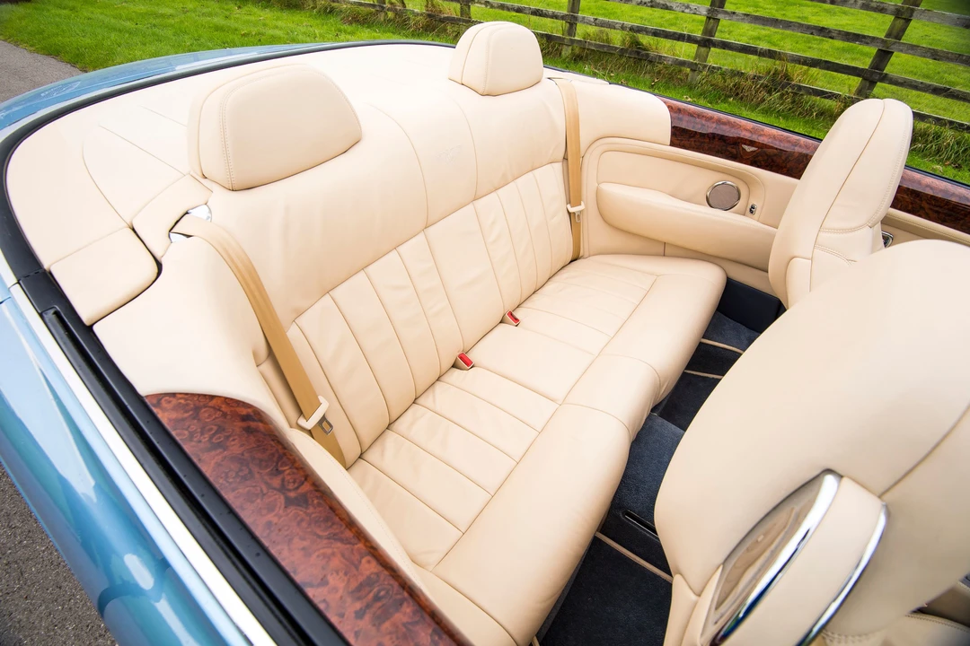 2008 Bentley Azure 2nd Gen - Image 10 of 31