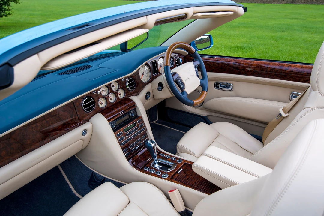 2008 Bentley Azure 2nd Gen - Image 6 of 31