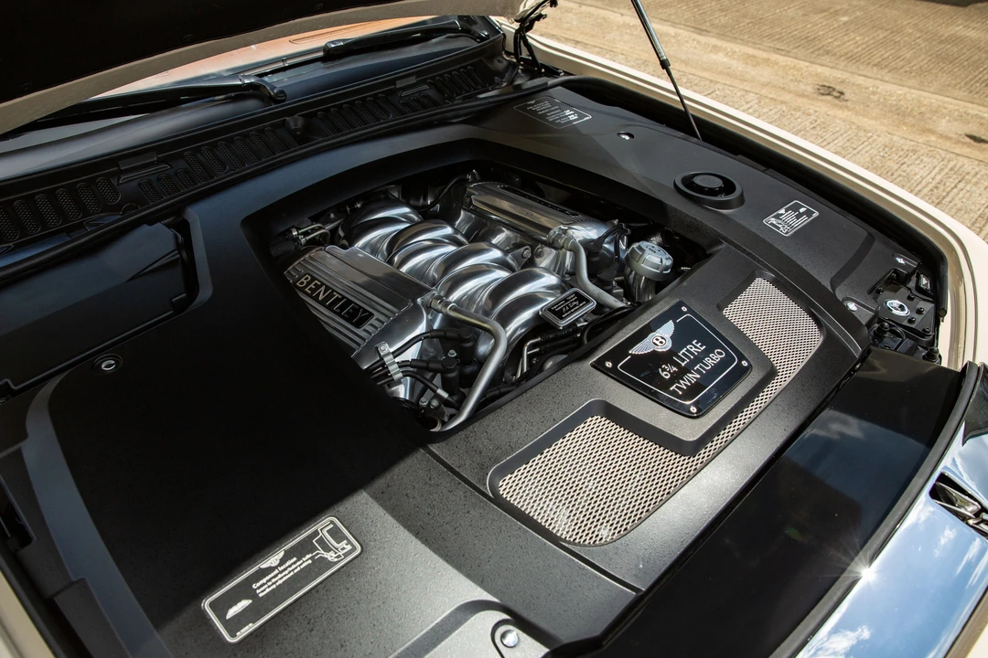 2008 Bentley Azure 2nd Gen - Image 3 of 31