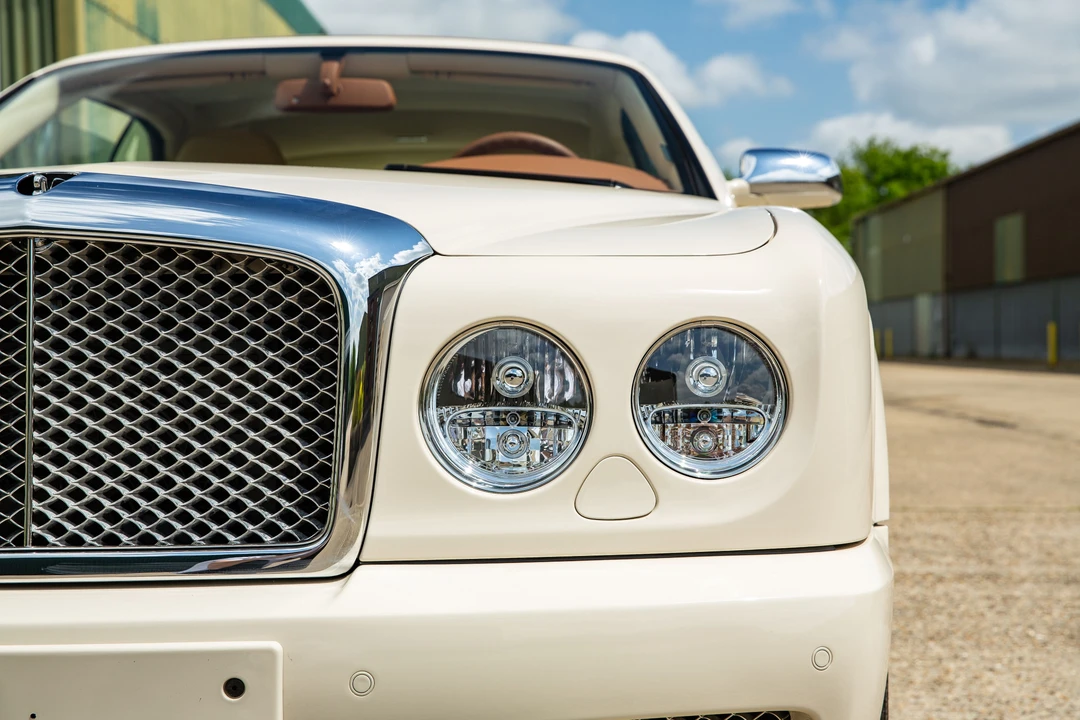 2008 Bentley Azure 2nd Gen - Image 13 of 31