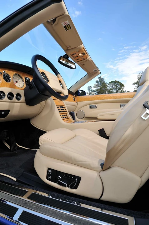 2008 Bentley Azure 2nd Gen - Image 5 of 12