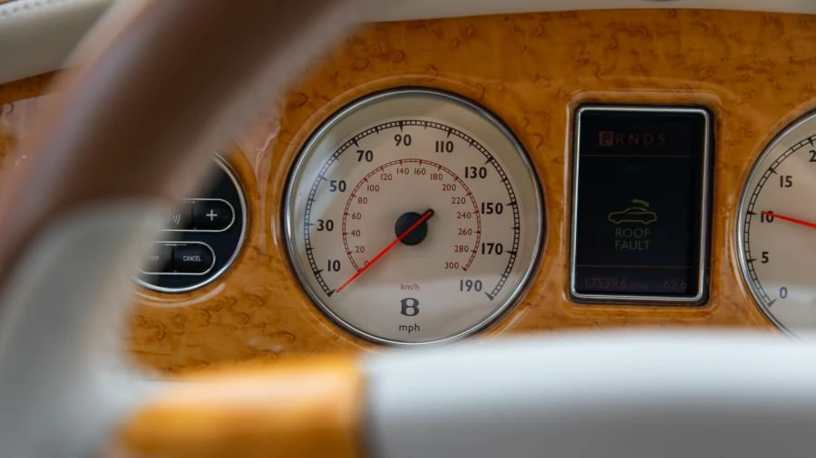 2008 Bentley Azure 2nd Gen - Image 13 of 14