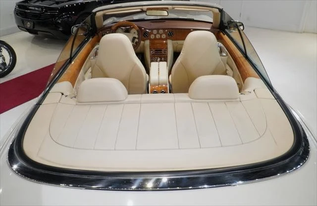 2008 Bentley Azure 2nd Gen - Image 17 of 31