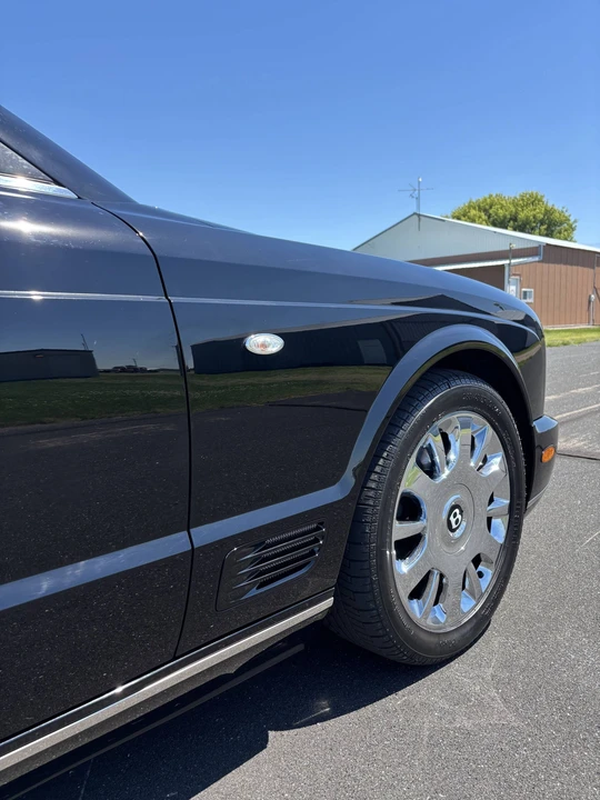 2008 Bentley Azure 2nd Gen - Image 8 of 31
