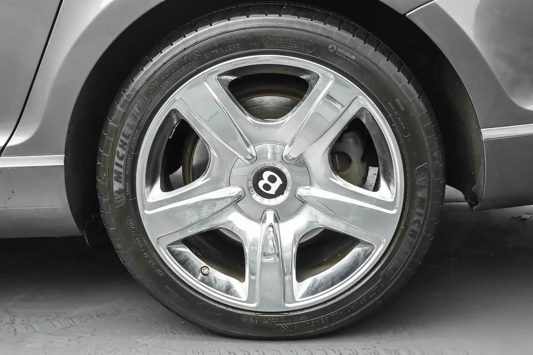 2008 Bentley Continental Flying Spur - Image 24 of 31