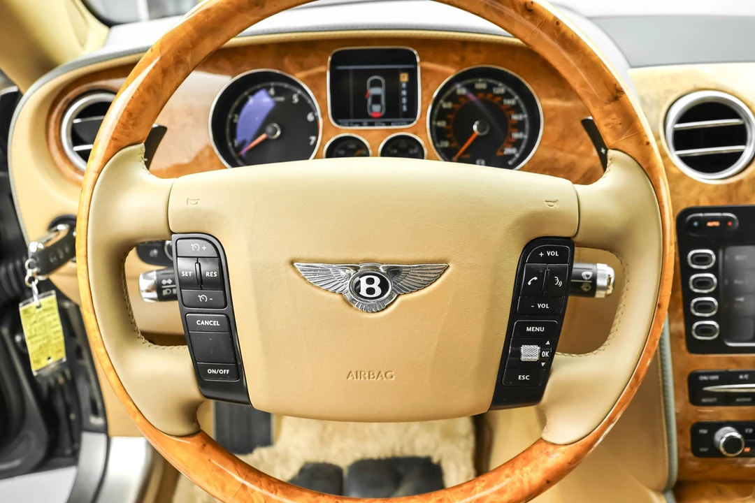 2008 Bentley Continental Flying Spur - Image 30 of 31