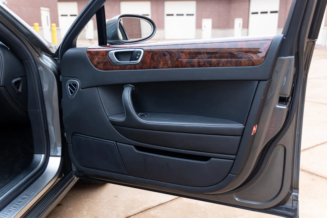 2008 Bentley Continental Flying Spur - Image 30 of 31