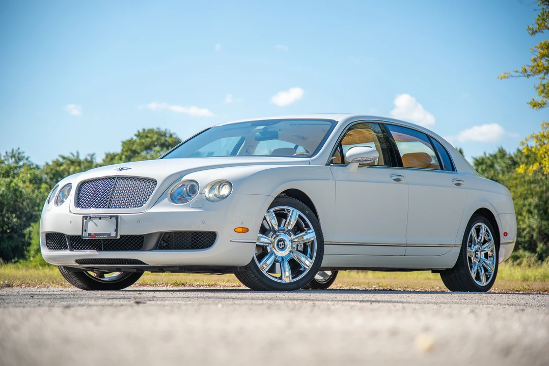2008 Bentley Continental Flying Spur - Image 2 of 31