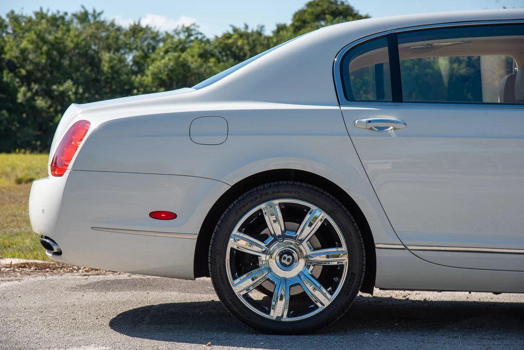 2008 Bentley Continental Flying Spur - Image 23 of 31