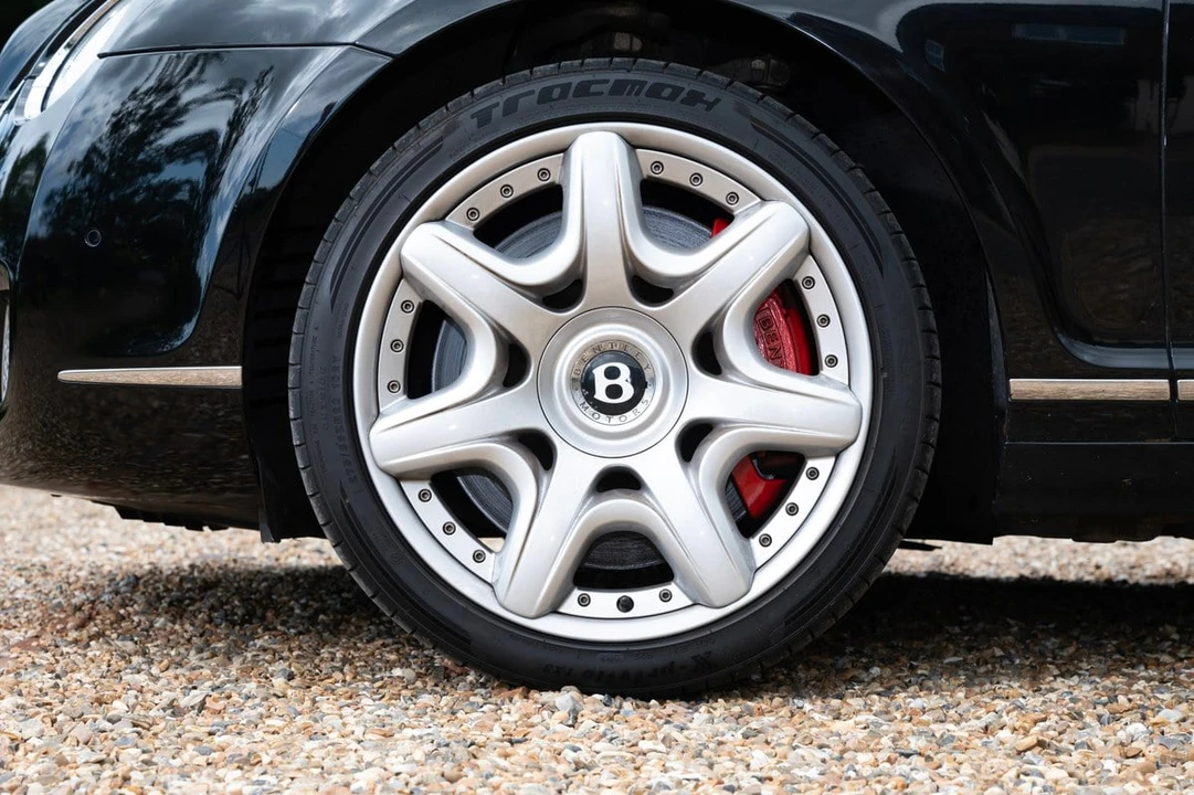2008 Bentley Continental GT 1st Gen - Image 16 of 30