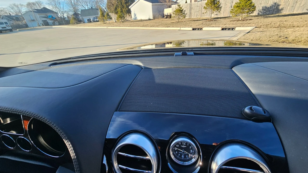 2008 Bentley Continental GTC - Image 28 of 31