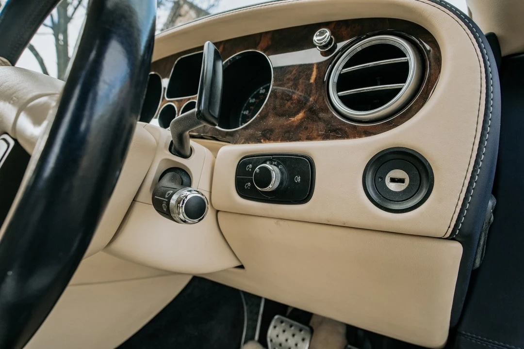 2008 Bentley Continental GTC - Image 23 of 30