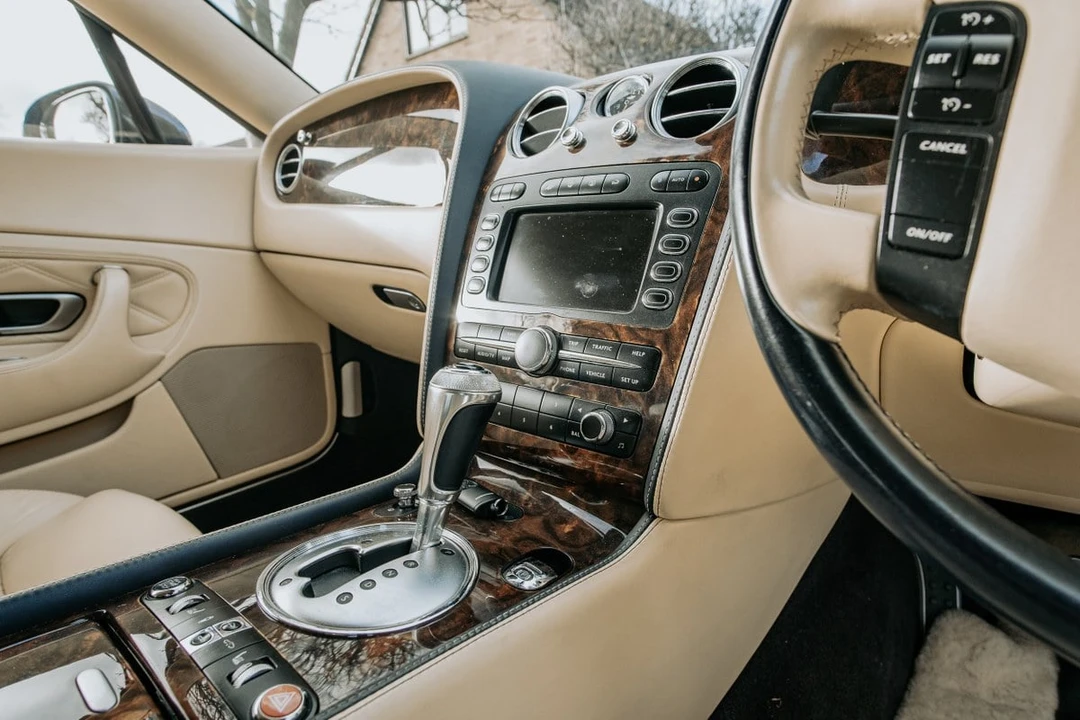 2008 Bentley Continental GTC - Image 20 of 30
