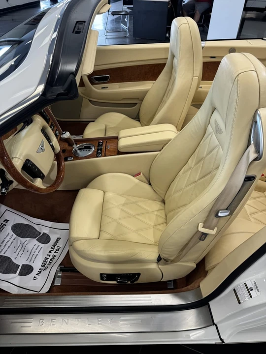 2008 Bentley Continental GTC - Image 9 of 17