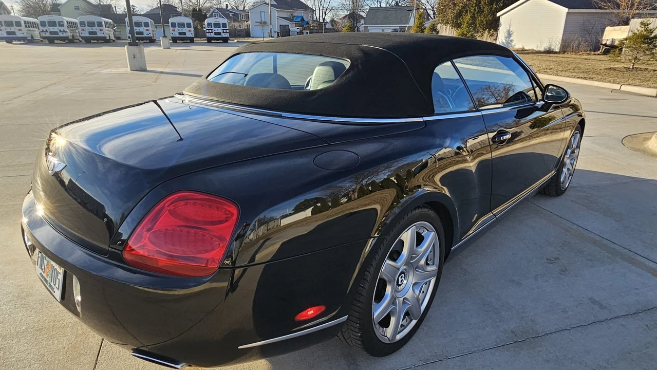 2008 Bentley Continental GTC - Image 22 of 31