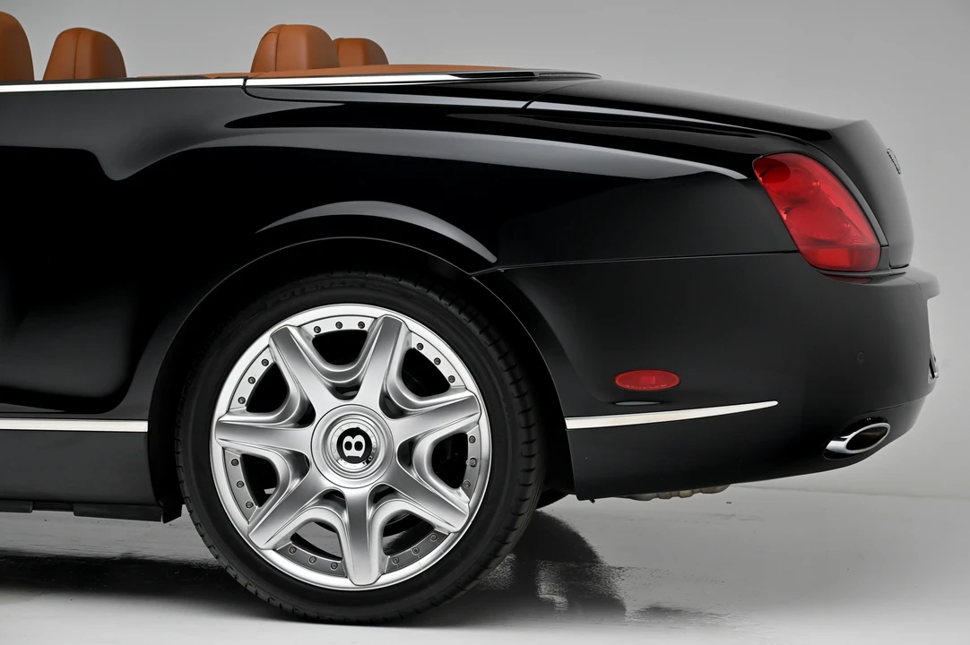 2008 Bentley Continental GTC - Image 15 of 31