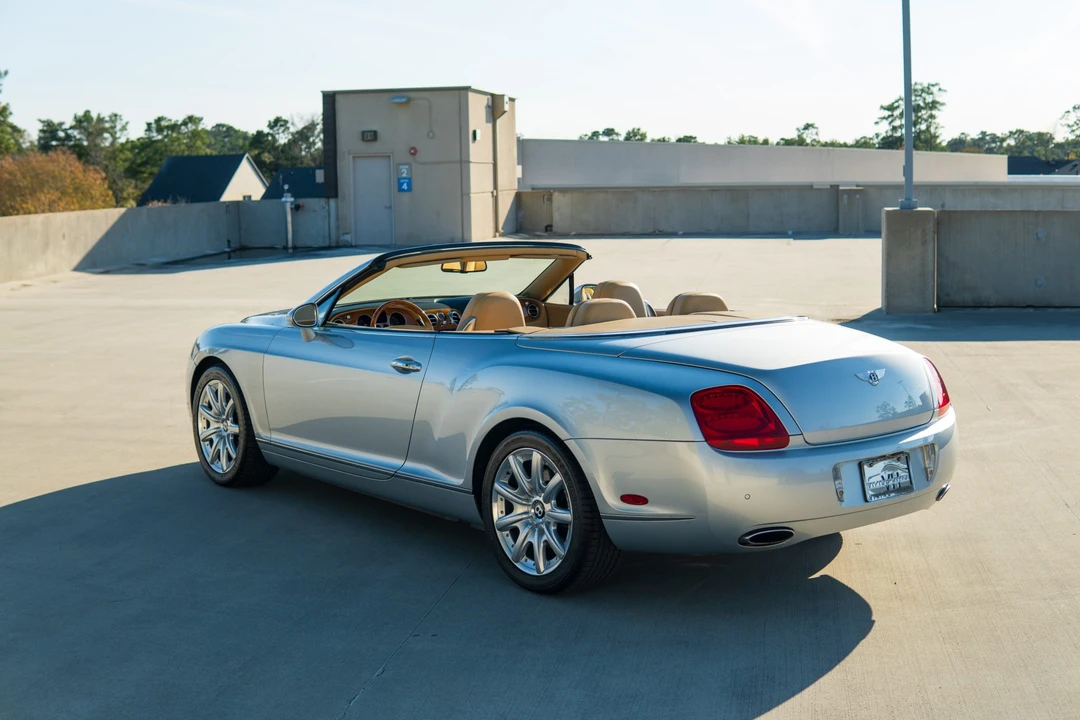 2008 Bentley Continental GTC - Image 9 of 31