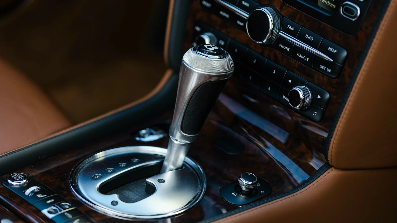 2008 Bentley Continental GTC - Image 30 of 31